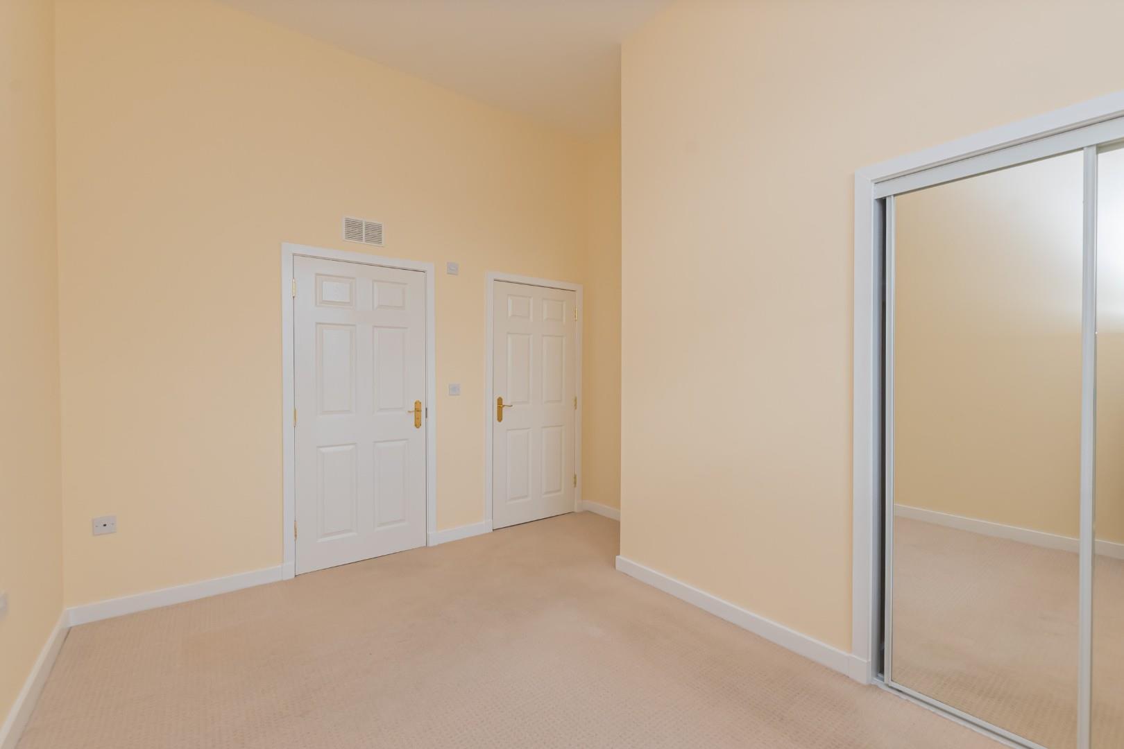Master bedroom.jpg